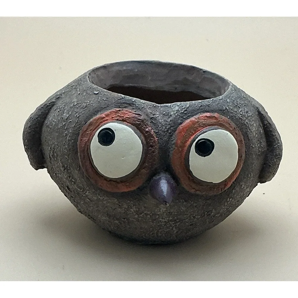 Blobhouse Papaw Owl Planter‎ Whimsical Resin Bird Succulent Pot Gesine Kratzner